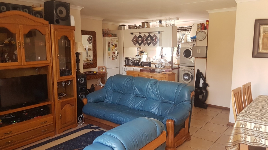 To Let 3 Bedroom Property for Rent in Eureka Free State